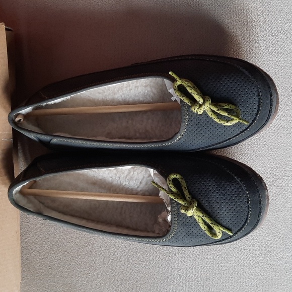Grey Suede L.L.Bean ladies lined slippers 7.5 nib - Picture 2 of 4